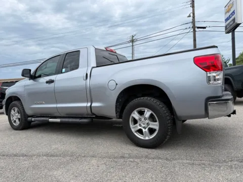 More photos of 2012 Toyota Tundra Grade at Glenn Chevrolet, KY