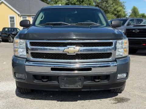 More photos of 2011 Chevrolet Silverado 1500 LT at Glenn Chevrolet, KY