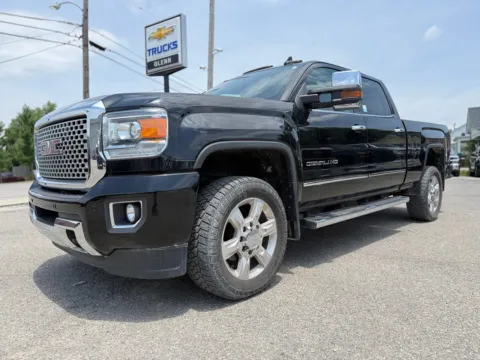 Photos of 2017 GMC Sierra 2500HD Denali for sale in Eminence, KY at Glenn Chevrolet