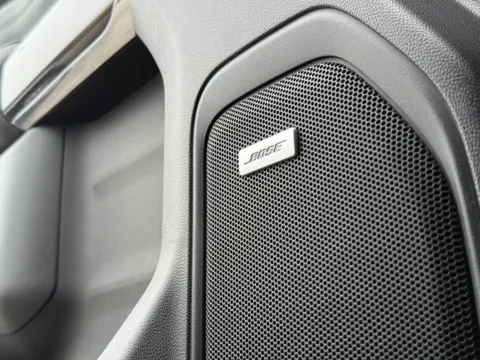 More photos of 2021 GMC Sierra 1500 AT4 at Glenn Chevrolet, KY