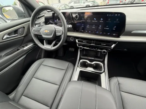 Another view of 2026 Chevrolet Traverse LT for sale in Eminence, KY at Glenn Chevrolet