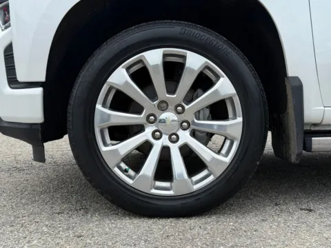 More photos of 2020 Chevrolet Silverado 1500 High Country at Glenn Chevrolet, KY