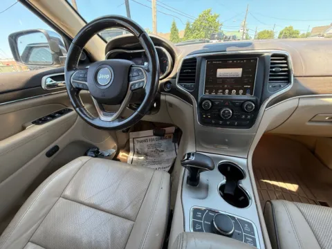 Another view of 2014 Jeep Grand Cherokee Overland for sale in Eminence, KY at Glenn Chevrolet