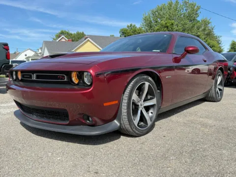 Photos of 2019 Dodge Challenger R/T for sale in Eminence, KY at Glenn Chevrolet