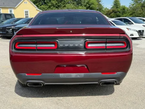 More photos of 2019 Dodge Challenger R/T at Glenn Chevrolet, KY