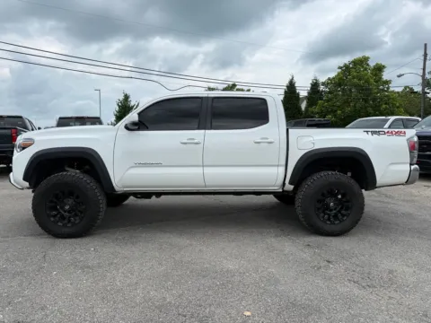 More photos of 2022 Toyota Tacoma TRD Off-Road at Glenn Chevrolet, KY