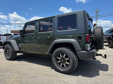 More photos of 2009 Jeep Wrangler Unlimited X at Glenn Chevrolet, KY