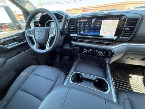 Another view of 2026 Chevrolet Silverado 2500HD LT for sale in Eminence, KY at Glenn Chevrolet