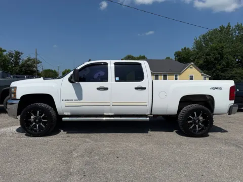 More photos of 2009 Chevrolet Silverado 2500HD LT at Glenn Chevrolet, KY