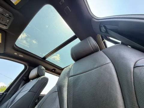 More photos of 2023 Toyota Tundra Hybrid Platinum at Glenn Chevrolet, KY