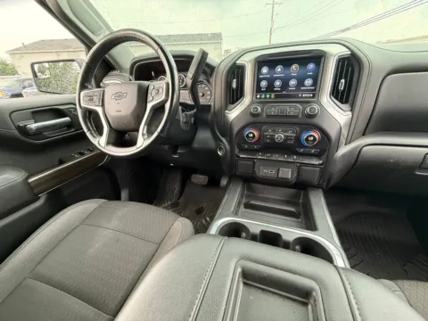 Another view of 2021 Chevrolet Silverado 1500 LT Trail Boss for sale in Eminence, KY at Glenn Chevrolet