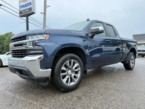 Photos of 2022 Chevrolet Silverado 1500 LTD LT for sale in Eminence, KY at Glenn Chevrolet