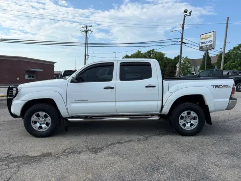 More photos of 2012 Toyota Tacoma at Glenn Chevrolet, KY