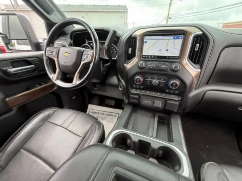 Another view of 2020 Chevrolet Silverado 2500HD High Country for sale in Eminence, KY at Glenn Chevrolet