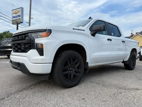 Photos of 2022 Chevrolet Silverado 1500 Custom for sale in Eminence, KY at Glenn Chevrolet