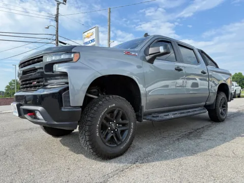 Photos of 2019 Chevrolet Silverado 1500 LT Trail Boss for sale in Eminence, KY at Glenn Chevrolet