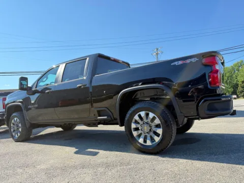 More photos of 2026 Chevrolet Silverado 2500HD Custom at Glenn Chevrolet, KY