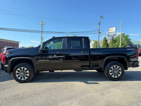 Another view of 2026 Chevrolet Silverado 2500HD Custom for sale in Eminence, KY at Glenn Chevrolet