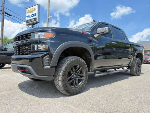 Photos of 2021 Chevrolet Silverado 1500 Custom Trail Boss for sale in Eminence, KY at Glenn Chevrolet