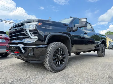 Photos of 2026 Chevrolet Silverado 2500 HD LT for sale in Eminence, KY at Glenn Chevrolet