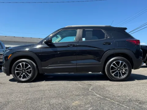 Another view of 2025 Chevrolet TrailBlazer LT for sale in Eminence, KY at Glenn Chevrolet