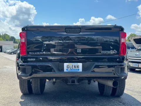 More photos of 2025 Chevrolet Silverado 3500 HD High Country at Glenn Chevrolet, KY