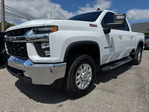 Photos of 2023 Chevrolet Silverado 2500 HD LT for sale in Eminence, KY at Glenn Chevrolet