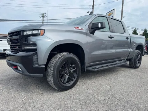 Photos of 2021 Chevrolet Silverado 1500 LT Trail Boss for sale in Eminence, KY at Glenn Chevrolet