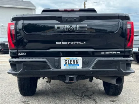More photos of 2024 GMC Sierra 2500 HD Denali Ultimate at Glenn Chevrolet, KY