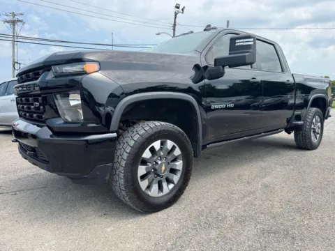 Photos of 2022 Chevrolet Silverado 2500 HD Custom for sale in Eminence, KY at Glenn Chevrolet