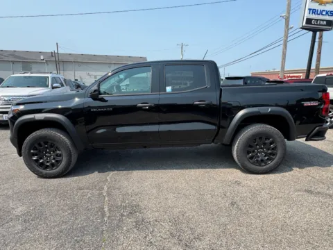 Another view of 2026 Chevrolet Colorado Trail Boss for sale in Eminence, KY at Glenn Chevrolet