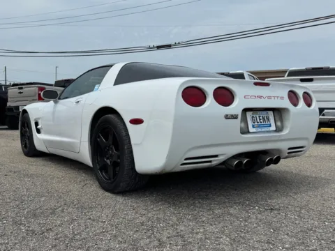 More photos of 1997 Chevrolet Corvette at Glenn Chevrolet, KY