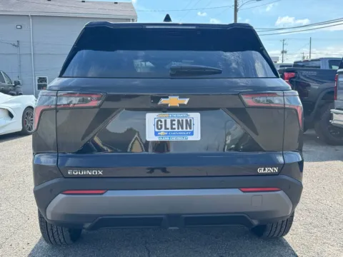 More photos of 2027 Chevrolet Equinox LT at Glenn Chevrolet, KY