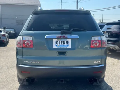 More photos of 2009 GMC Acadia SLE-1 at Glenn Chevrolet, KY