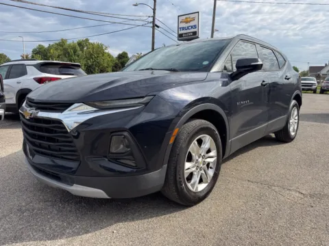 Photos of 2020 Chevrolet Blazer LT for sale in Eminence, KY at Glenn Chevrolet