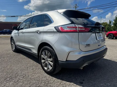 More photos of 2019 Ford Edge Titanium at Glenn Chevrolet, KY