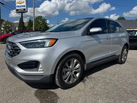 Photos of 2019 Ford Edge Titanium for sale in Eminence, KY at Glenn Chevrolet