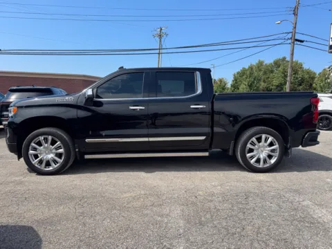 Another view of 2022 Chevrolet Silverado 1500 High Country for sale in Eminence, KY at Glenn Chevrolet
