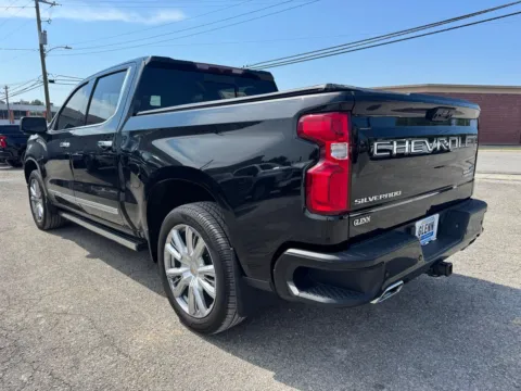 More photos of 2022 Chevrolet Silverado 1500 High Country at Glenn Chevrolet, KY