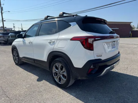 More photos of 2024 Kia Seltos S at Glenn Chevrolet, KY