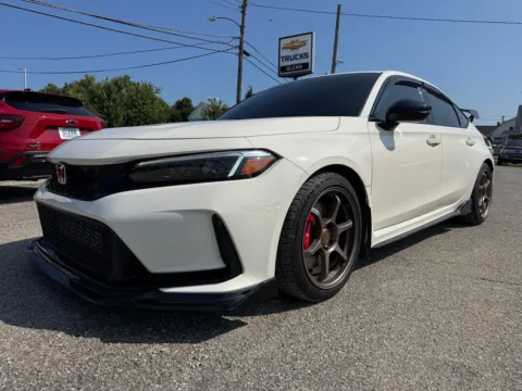 Photos of 2023 Honda Civic Type R for sale in Eminence, KY at Glenn Chevrolet