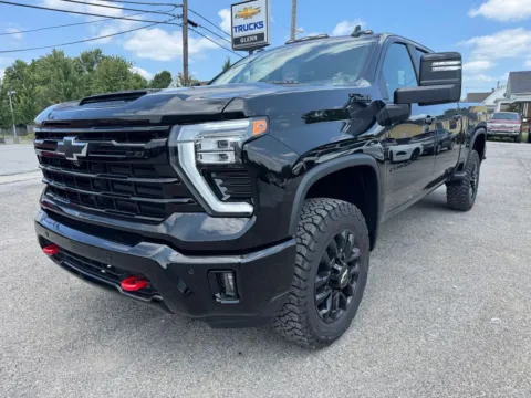 Photos of 2026 Chevrolet Silverado 2500 HD LT for sale in Eminence, KY at Glenn Chevrolet