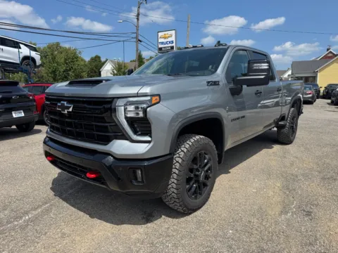 Photos of 2026 Chevrolet Silverado 2500 HD LT for sale in Eminence, KY at Glenn Chevrolet