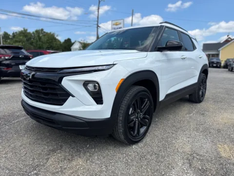 Photos of 2026 Chevrolet TrailBlazer LT for sale in Eminence, KY at Glenn Chevrolet