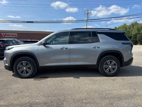 Another view of 2027 Chevrolet Traverse LT for sale in Eminence, KY at Glenn Chevrolet