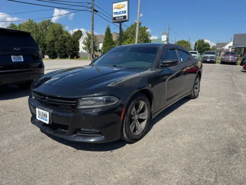 Photos of 2015 Dodge Charger SXT for sale in Eminence, KY at Glenn Chevrolet