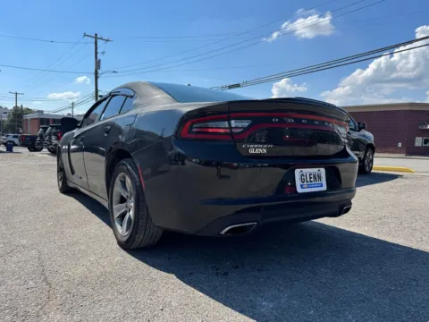More photos of 2015 Dodge Charger SXT at Glenn Chevrolet, KY