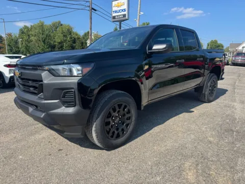 Photos of 2026 Chevrolet Colorado Work Truck for sale in Eminence, KY at Glenn Chevrolet