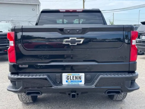 More photos of 2026 Chevrolet Silverado 1500 High Country at Glenn Chevrolet, KY