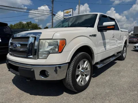 Photos of 2010 Ford F-150 Lariat for sale in Eminence, KY at Glenn Chevrolet